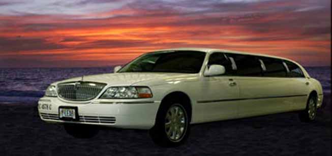 The Limousine Serviceoffers four types of immaculately clean, luxurious vehicles